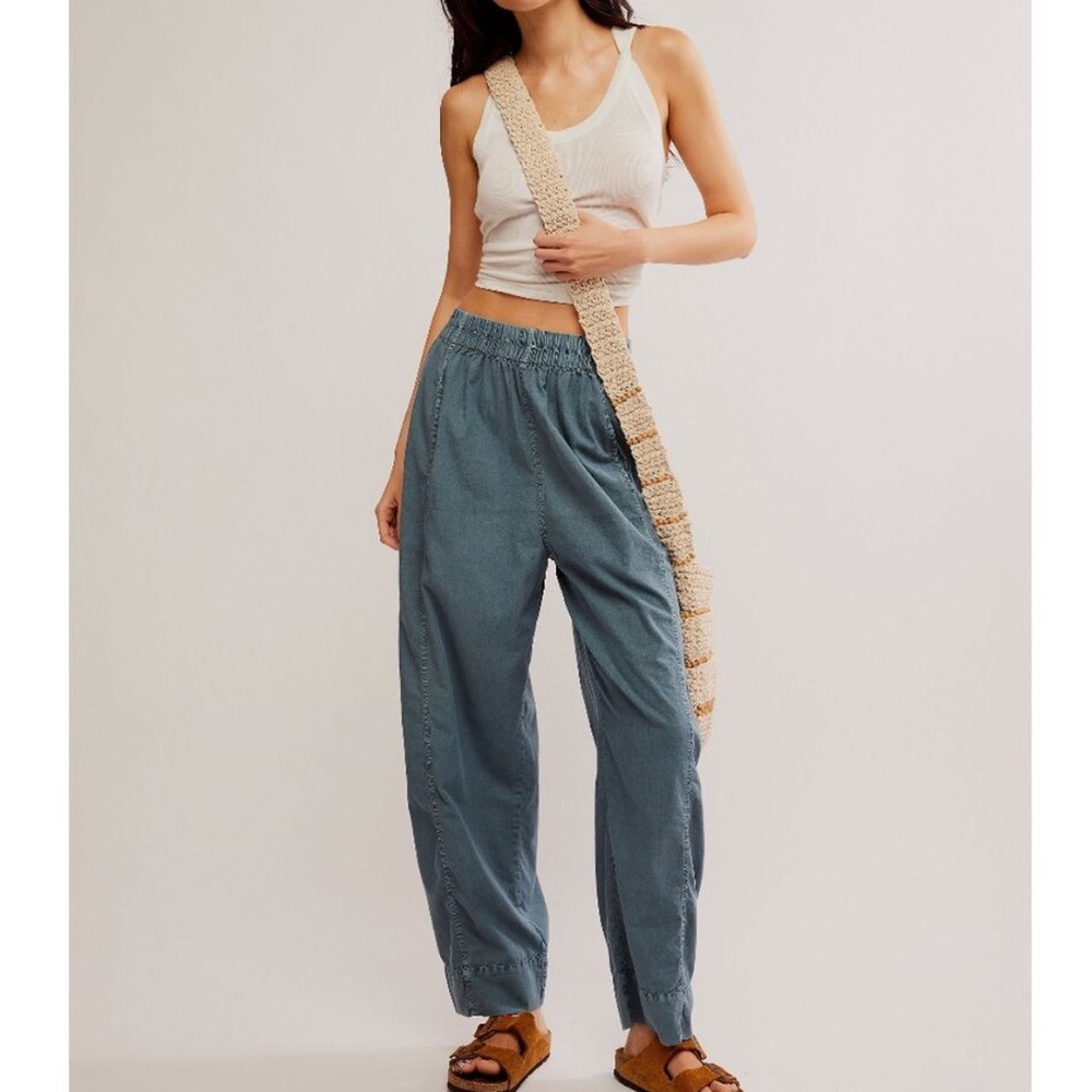 •new• FREE PEOPLE Preppy Poplin Pull On Pants